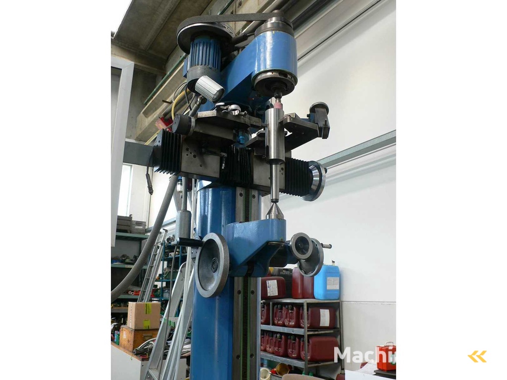 1988 - HENNINGER - ZS 200 - Centre grinding