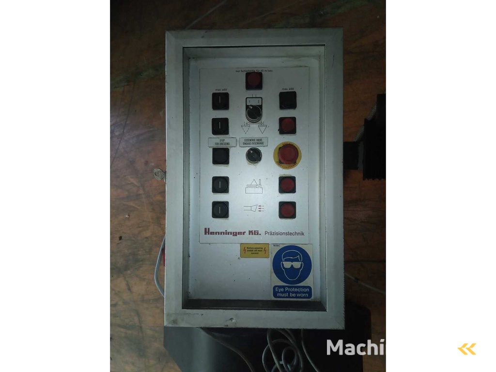 1988 - HENNINGER - ZS 200 - Centre grinding