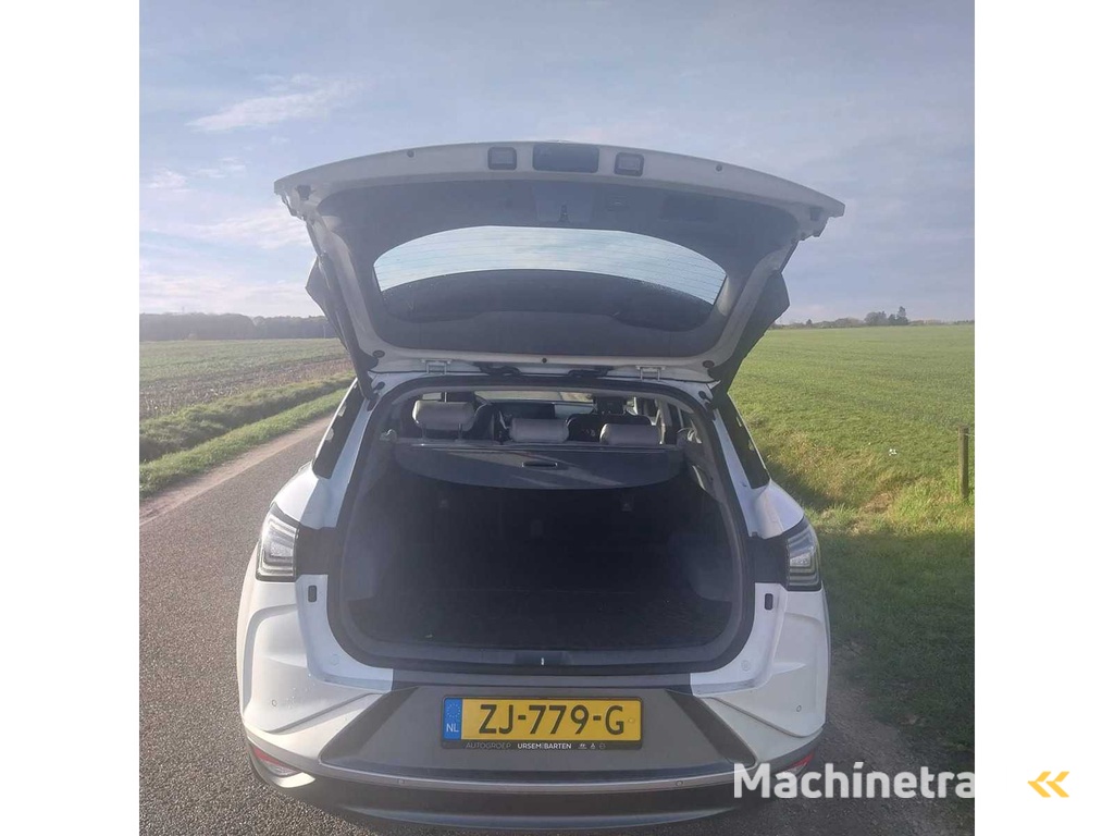 Hyundai - 2019 - NEXO - FCEV Plus Pack - ZJ-779-G