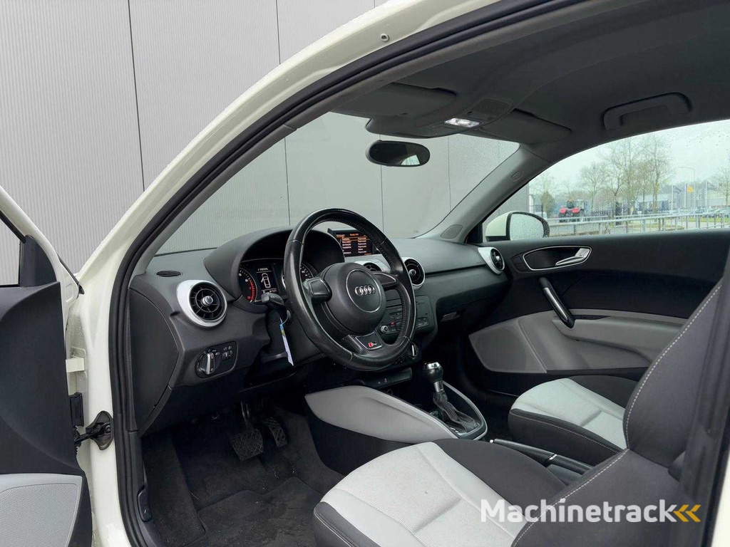 Audi - 2010 - A1 - 1.4 TFSI Attr. PL. - XD-136-T