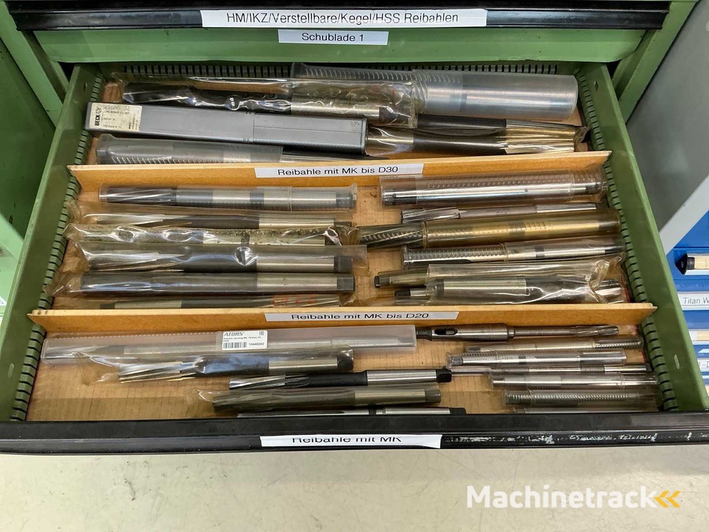 Large batch of machine tools and accessories with workshop cabinet