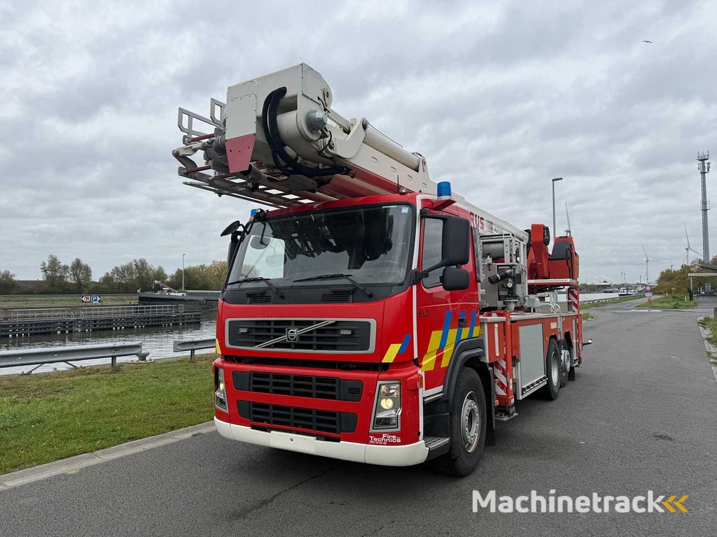 VOLVO ELEVATO - 2009 - FMFH62L 8.0E4 - Feuerwehrauto