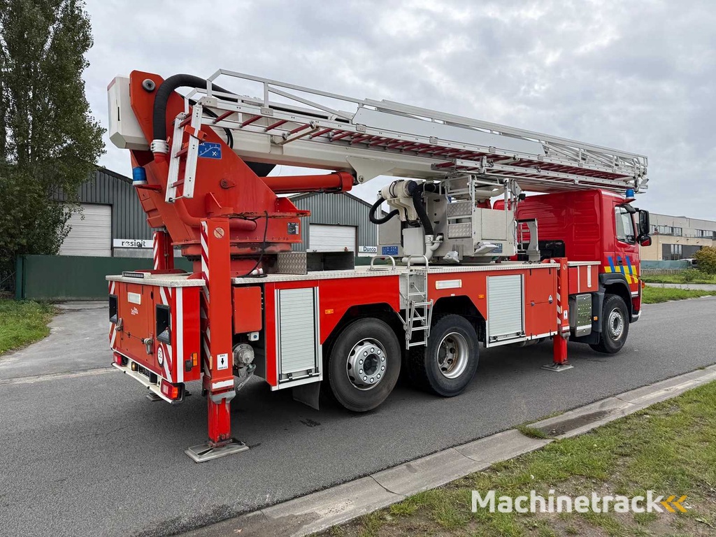 VOLVO ELEVATO - 2009 - FMFH62L 8.0E4 - Feuerwehrauto