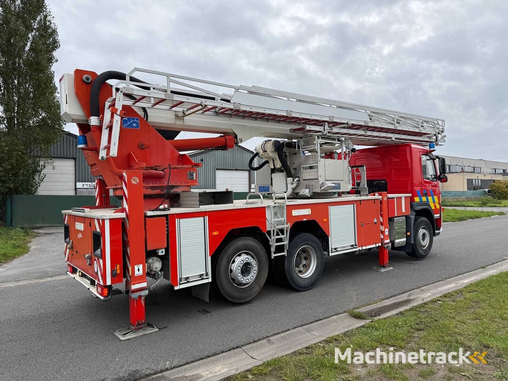 VOLVO ELEVATO - 2009 - FMFH62L 8.0E4 - Feuerwehrauto