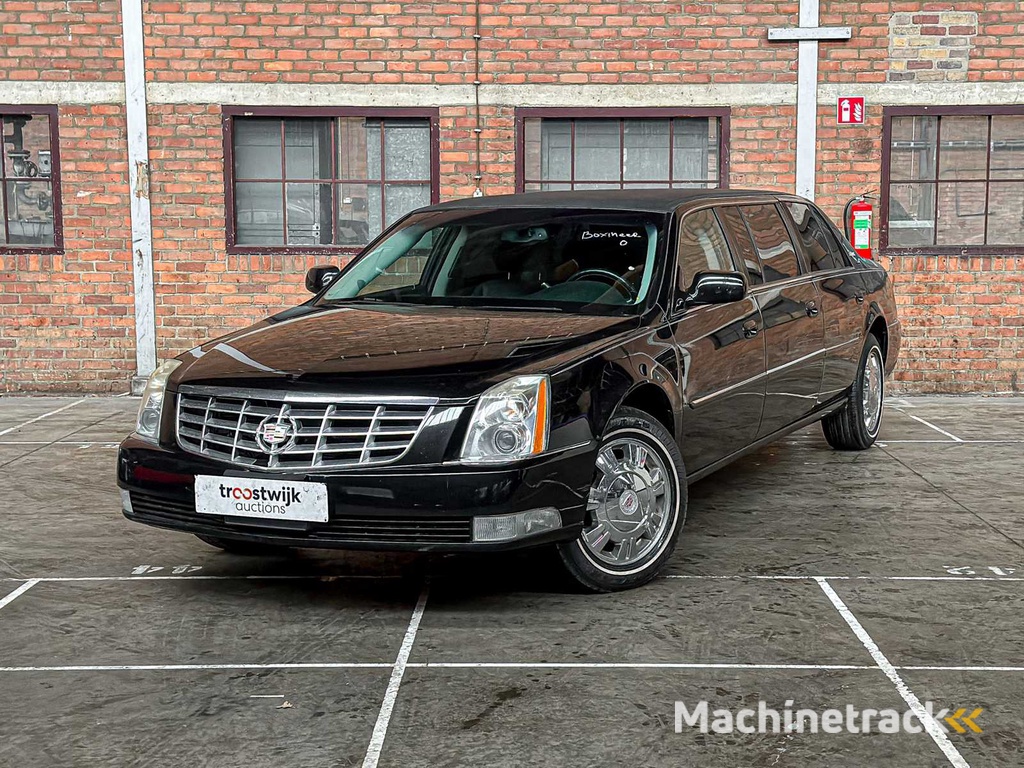 Cadillac Six Door Limousine Superior 6-Deurs Rouwauto 2010