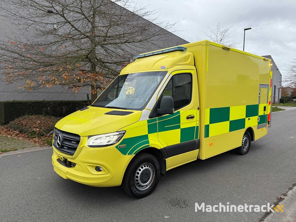 Mercedes - 2020 - Sprinter Ambulance - Ambulance