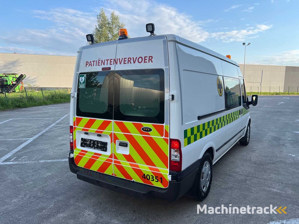 FORD - 2014 - TRANSIT - Ambulance
