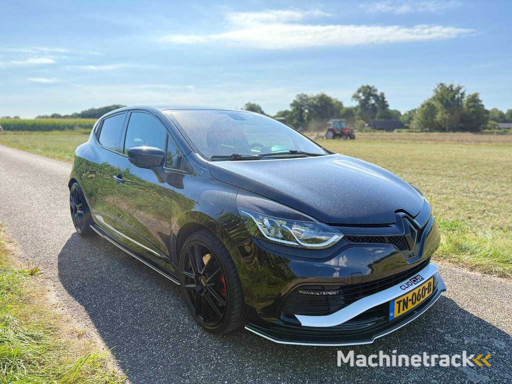 Renault - Clio - 1.6 R.S. - TN-060-B - 2013