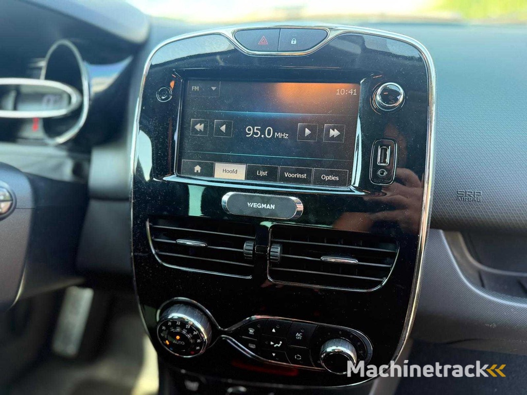 Renault - Clio - 1.6 R.S. - TN-060-B - 2013