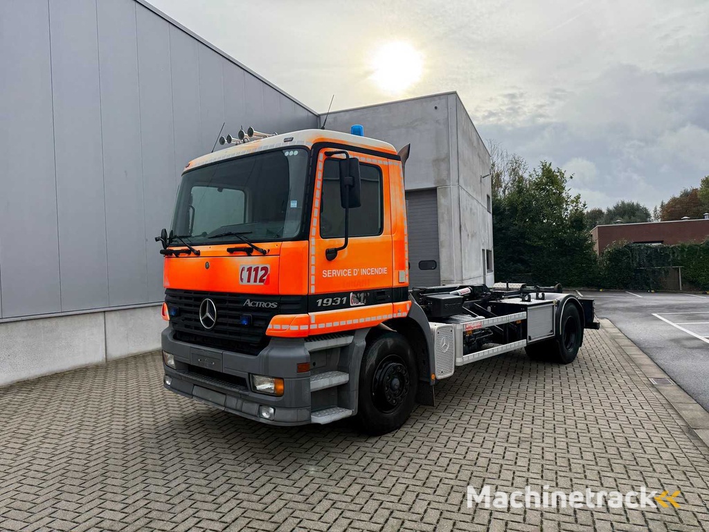 MERCEDES - 2003 - AXTROS 1931 - Feuerwehrauto
