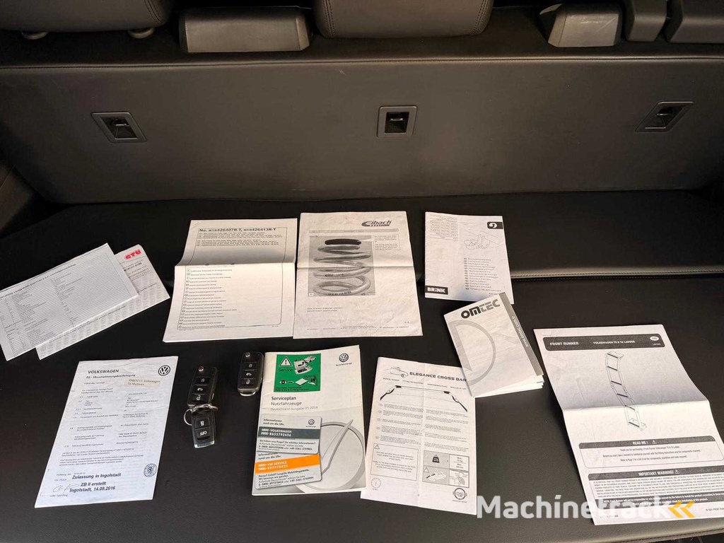 Volkswagen - Transporter Multivan - 2.0 TSI L1H1 4Motion Co - Benzin - 2016 - 7-Sitzer - PKW