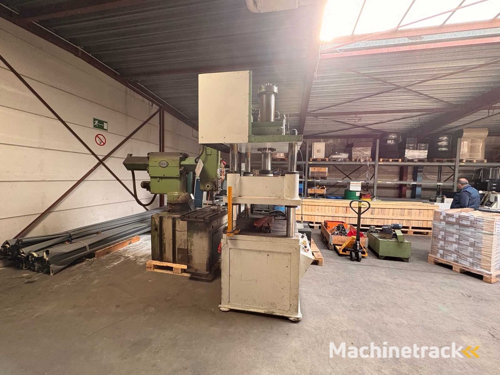 OEVERMANN VP-63 Hydraulic Press