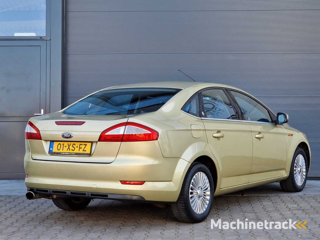 Ford - 2007 - Mondeo - 2.0-16V Titanium - 01-XS-FZ