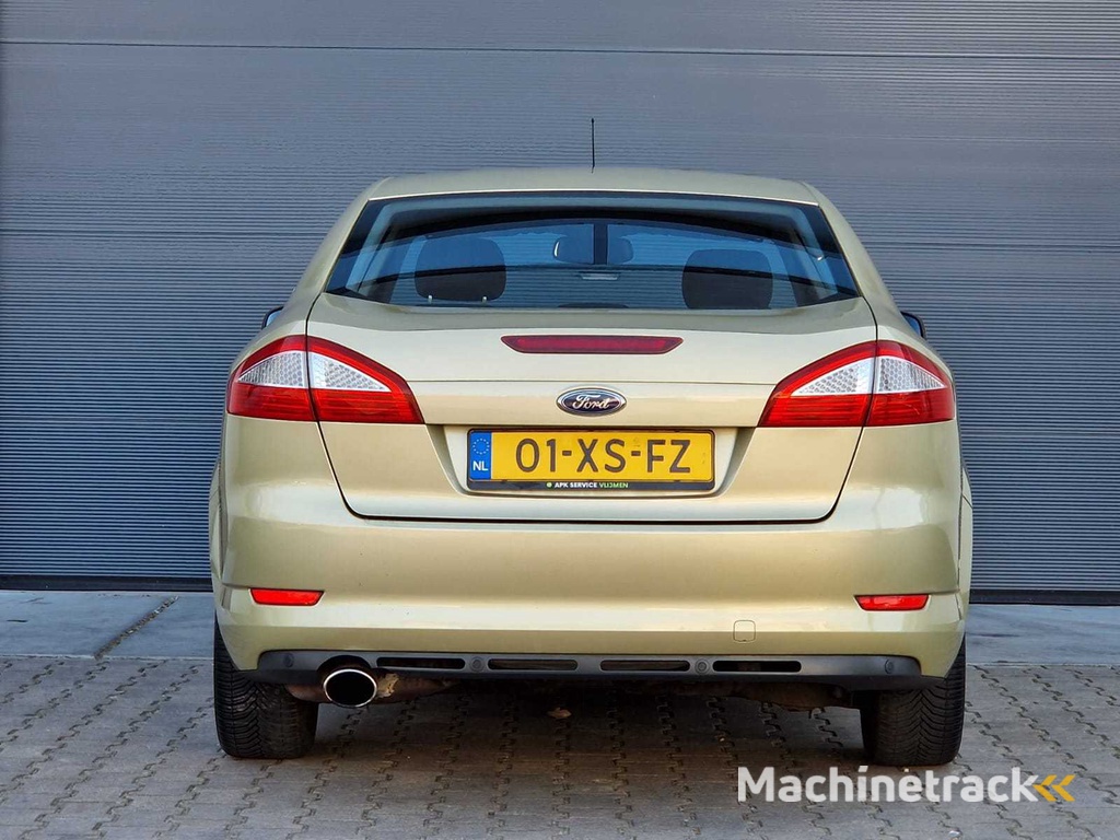 Ford - 2007 - Mondeo - 2.0-16V Titanium - 01-XS-FZ