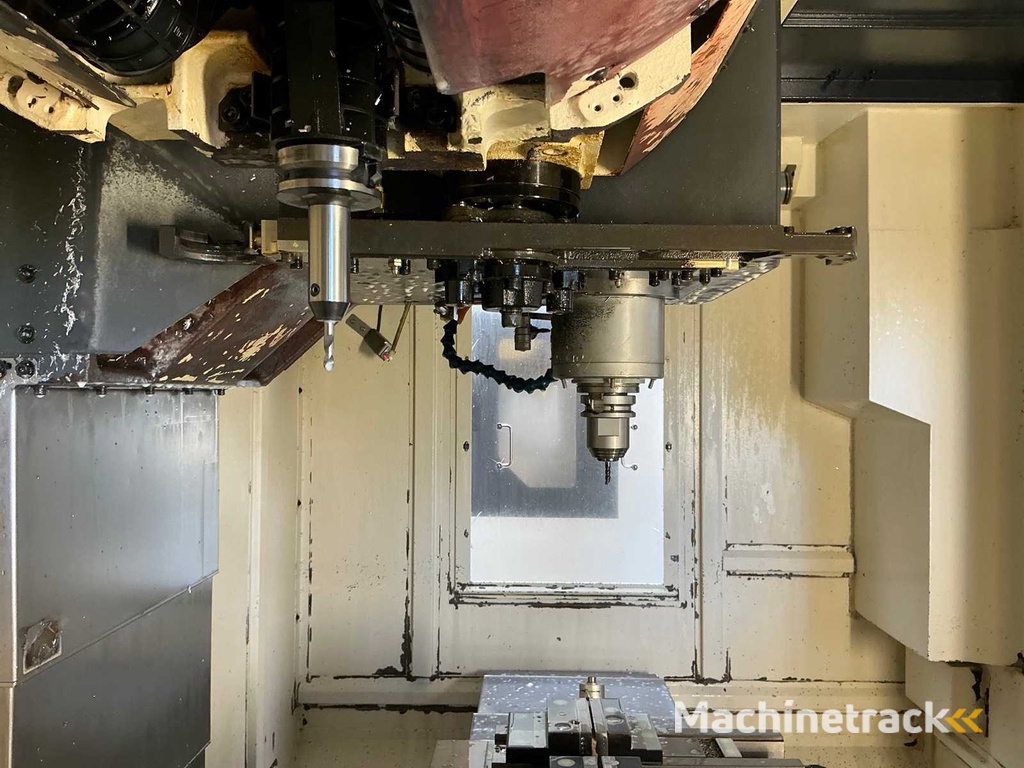 POSMILL B800 CNC Vertical Machining Center (2010)