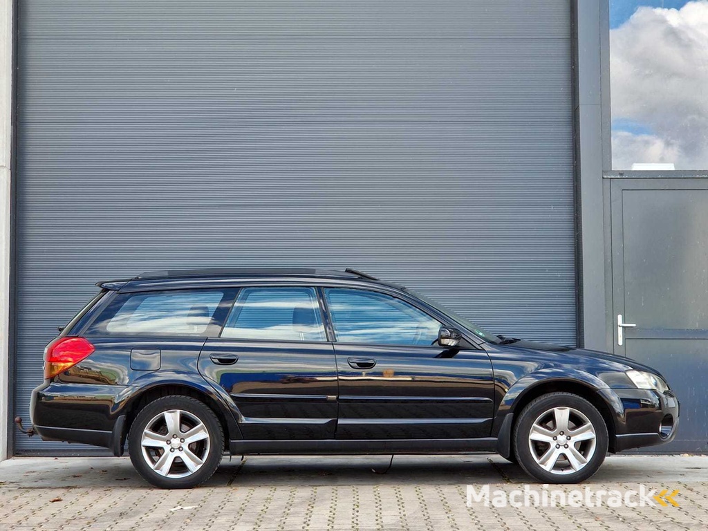 Subaru - 2005 - Outback - 2.5i - 71-RG-RH