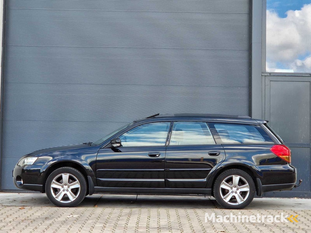 Subaru - 2005 - Outback - 2.5i - 71-RG-RH