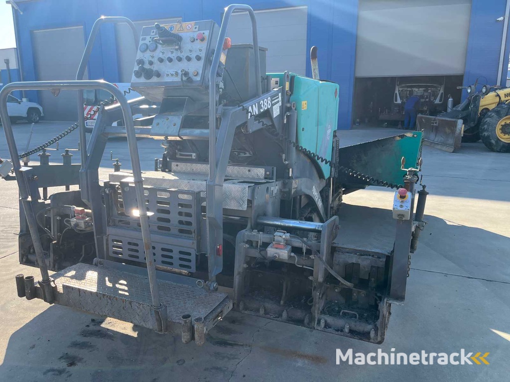 VÖGELE - SUPER 800 - Asfalteermachine - 2014