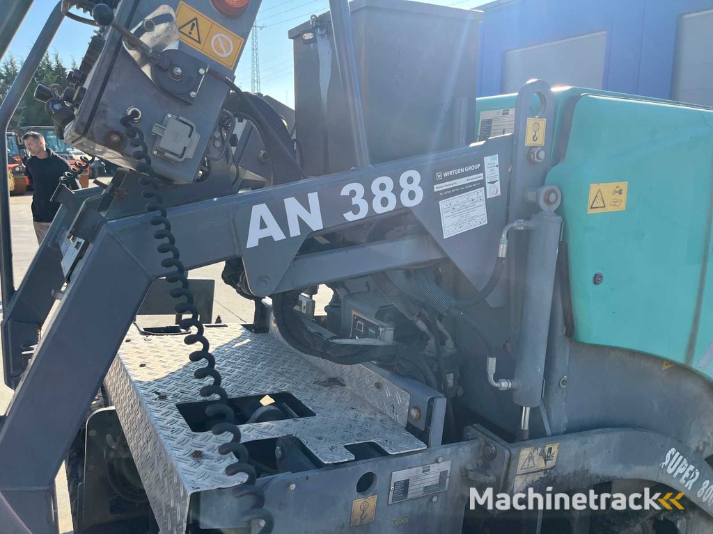 VÖGELE - SUPER 800 - Asfalteermachine - 2014