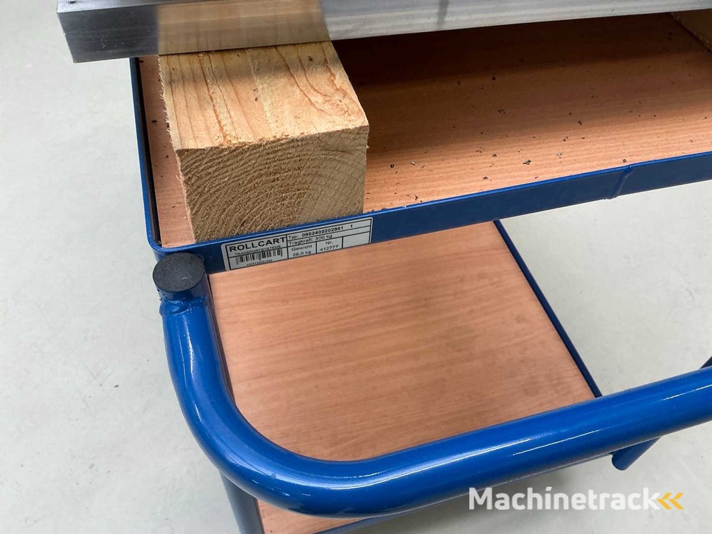 Zero-point clamping plate on workshop trolley