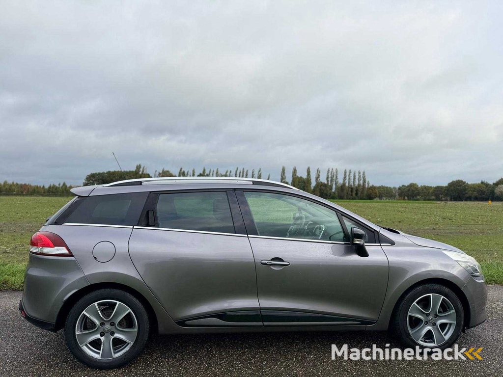Renault - 2014 - Clio Kombi - 1.5 dCi Nacht&amp;Tag - 1-TZR-31
