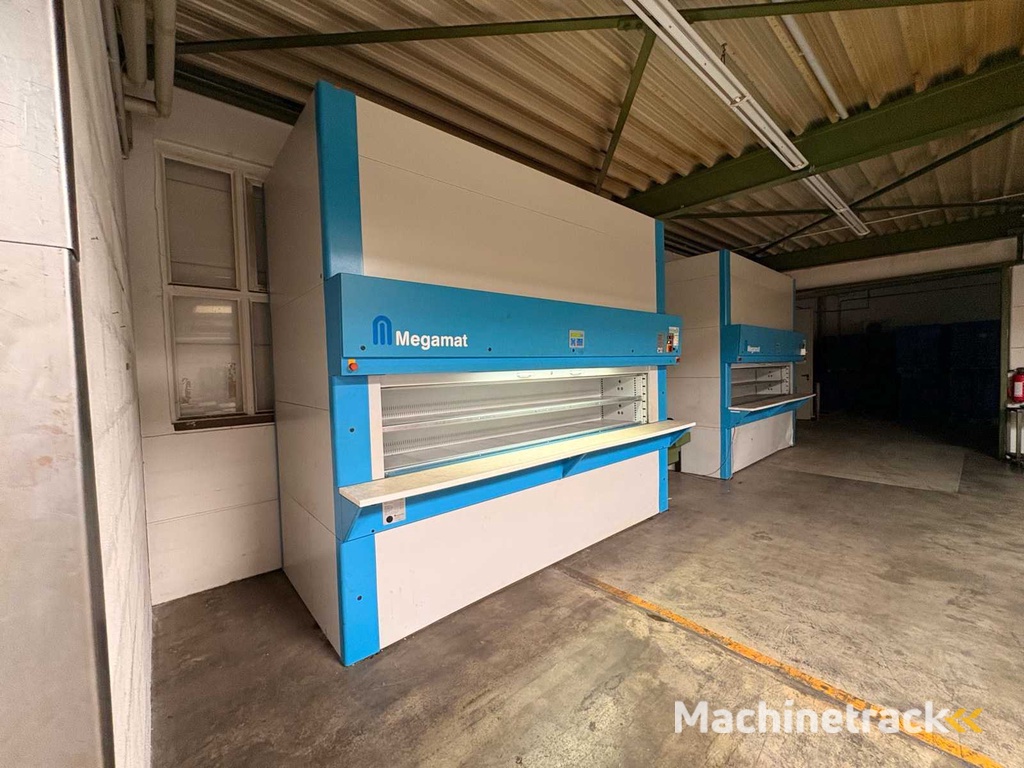 MEGAMAT - 1556/267/18 - Circulatierek