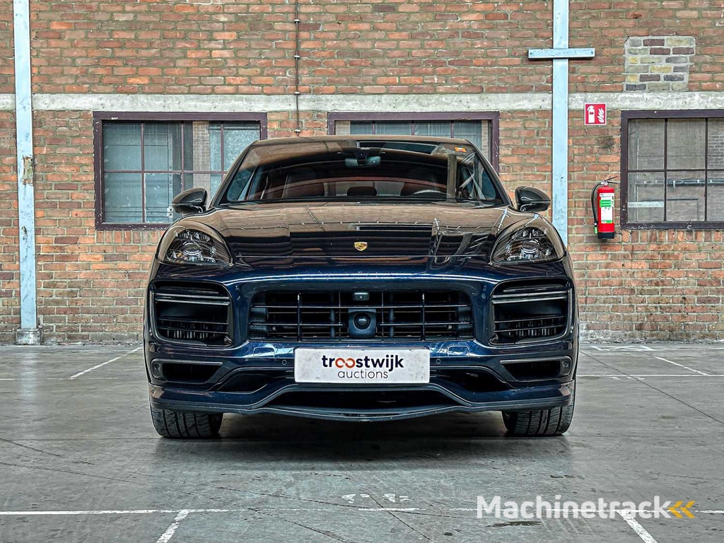 Porsche Cayenne Coupe Turbo S E-Hybrid 4.0 V8 -TECHART CARBON- 680PS 2020 (Original-NL), J-707-RT