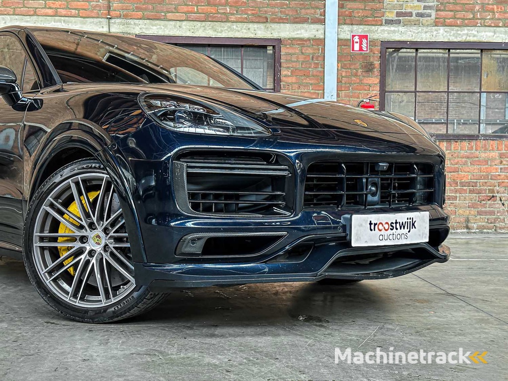 Porsche Cayenne Coupe Turbo S E-Hybrid 4.0 V8 -TECHART CARBON- 680PS 2020 (Original-NL), J-707-RT