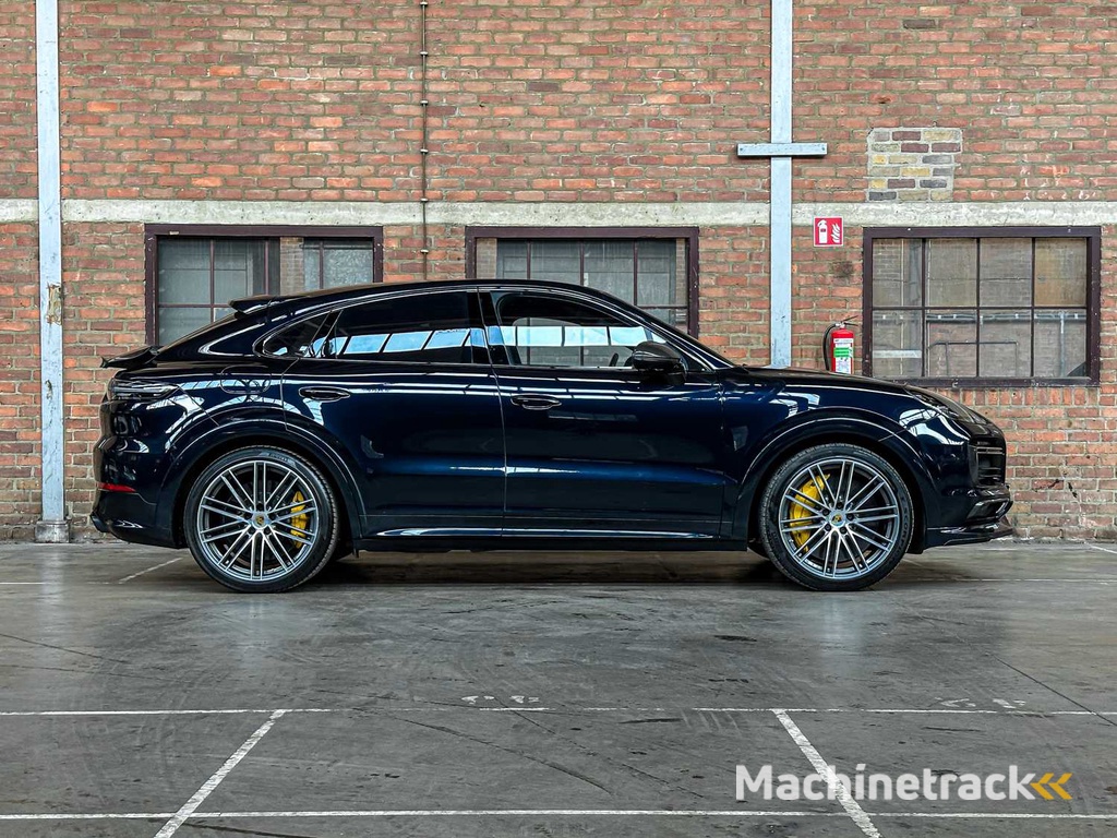 Porsche Cayenne Coupe Turbo S E-Hybrid 4.0 V8 -TECHART CARBON- 680PS 2020 (Original-NL), J-707-RT