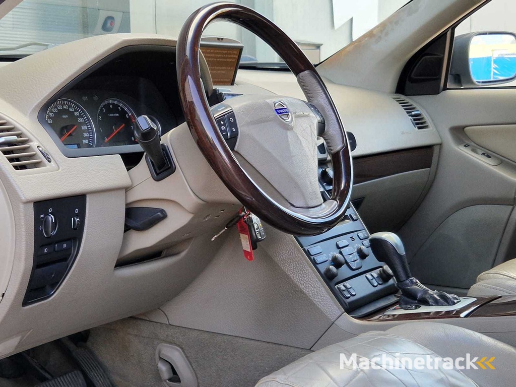 Volvo - 2003 - XC90 - 2.9 T6 Exclusive - 7-Sitzer - 03-LS-TL