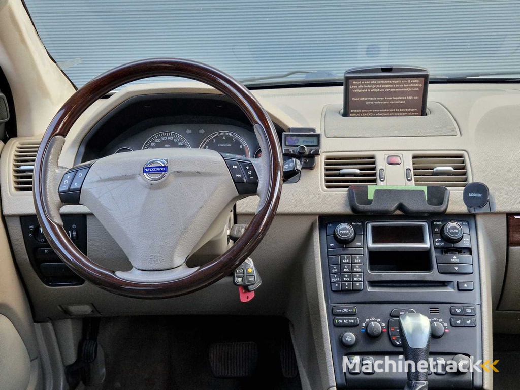 Volvo - 2003 - XC90 - 2.9 T6 Exclusive - 7-Sitzer - 03-LS-TL