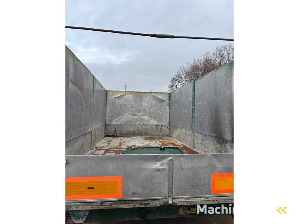 Consturctie DEDE - V23060 - Various Trailers