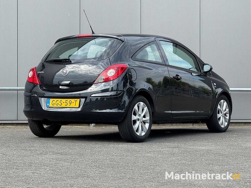 Opel - Corsa - 1.2 EcoF. Auswahl - GGS-59-T