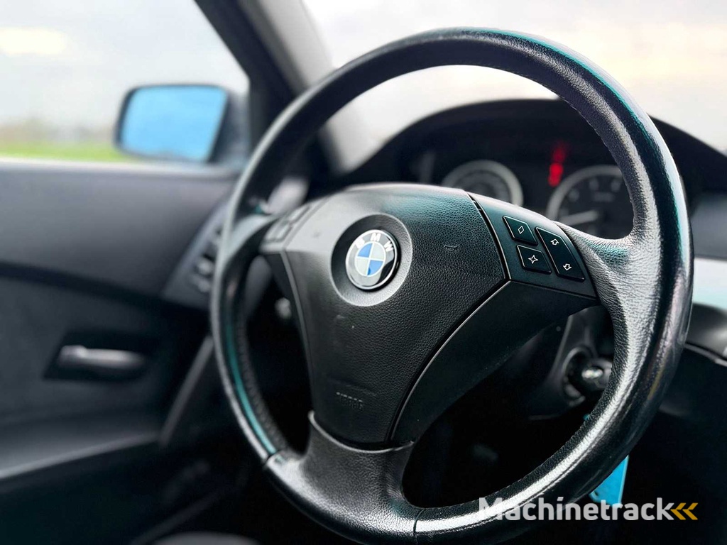 BMW - 2005 - 5-serie Touring - 525i - 09-RF-TK