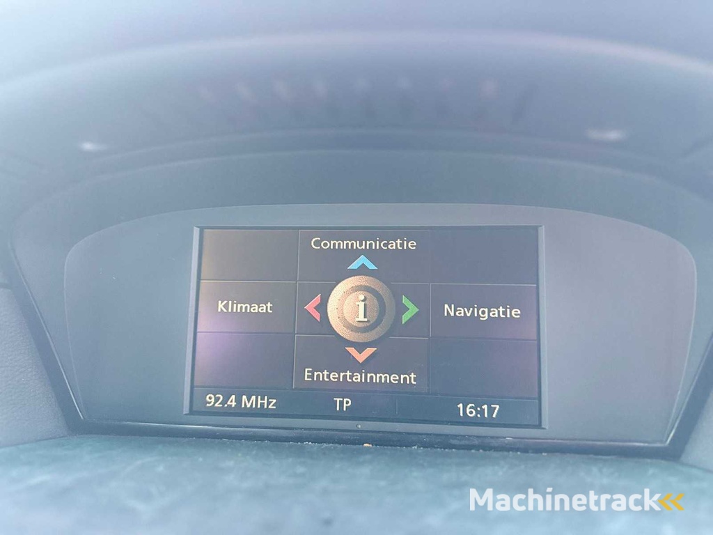 BMW - 2005 - 5-serie Touring - 525i - 09-RF-TK