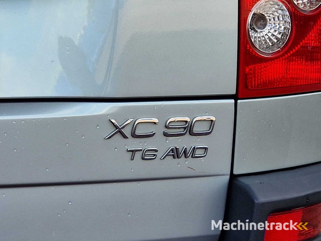 Volvo - 2004 - XC90 - 2.9 T6 - 7Pers - G-007-VS