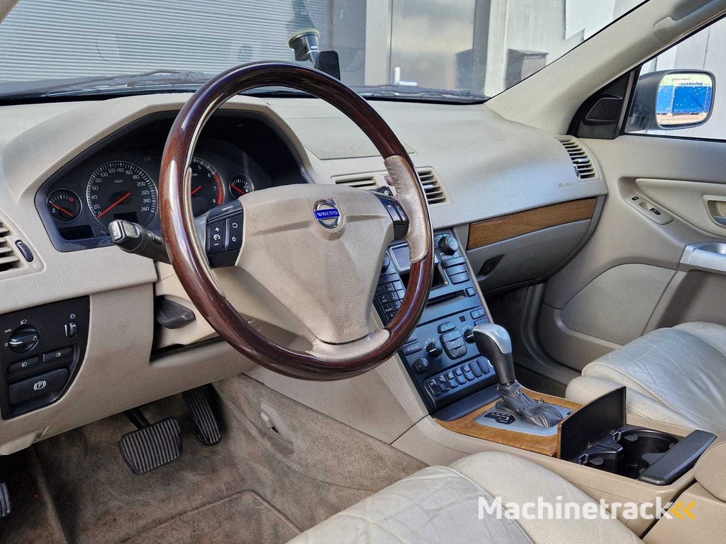 Volvo - 2004 - XC90 - 2.9 T6 - 7Pers - G-007-VS