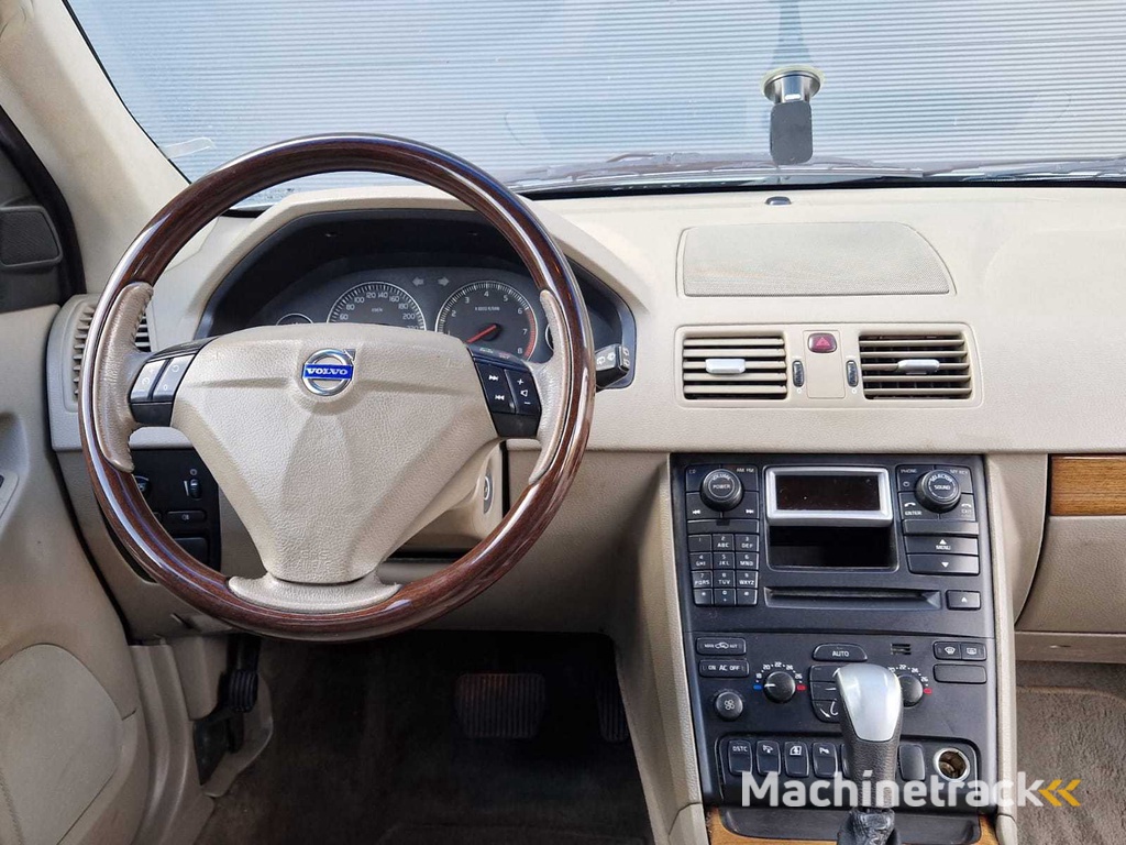 Volvo - 2004 - XC90 - 2.9 T6 - 7Pers - G-007-VS