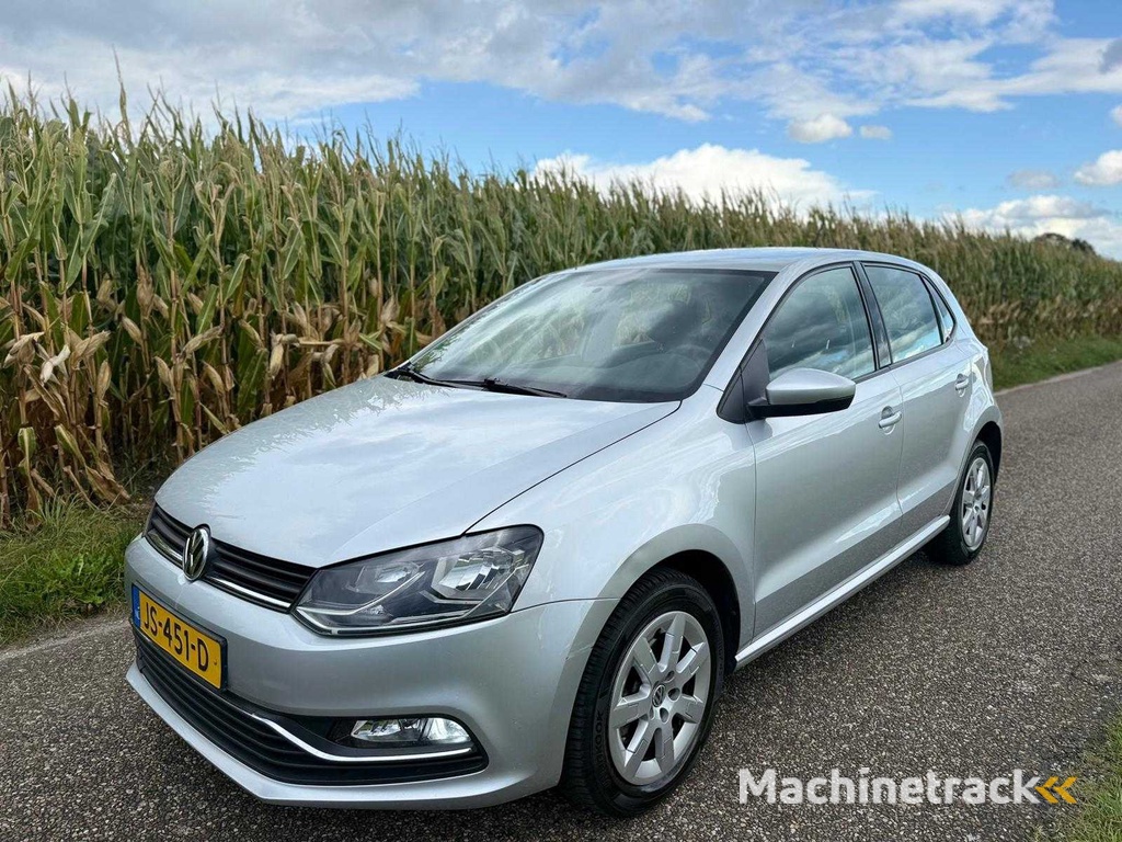 Volkswagen - 2016 - Polo - 1.2 TSI Comfortline - JS-451-D