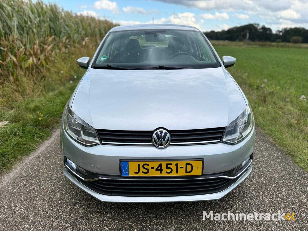 Volkswagen - 2016 - Polo - 1.2 TSI Comfortline - JS-451-D