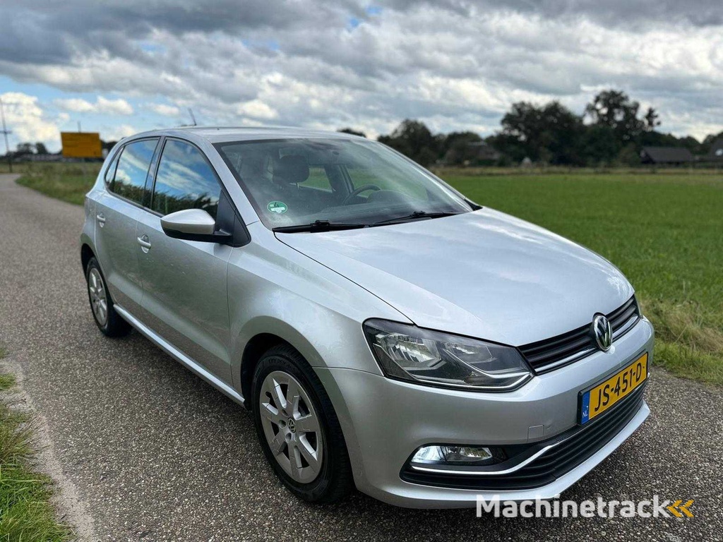 Volkswagen - 2016 - Polo - 1.2 TSI Comfortline - JS-451-D