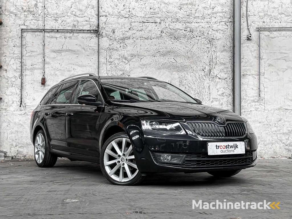 Skoda Octavia Combi 1.2 TSI Grt Eleg Bns 110PS 2014, 7-TXJ-83
