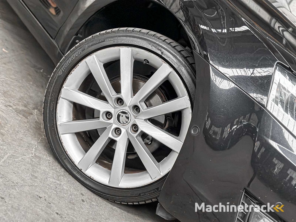 Skoda Octavia Combi 1.2 TSI Grt Eleg Bns 110PS 2014, 7-TXJ-83