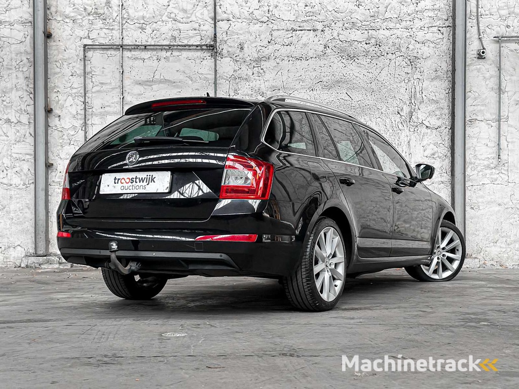 Skoda Octavia Combi 1.2 TSI Grt Eleg Bns 110PS 2014, 7-TXJ-83