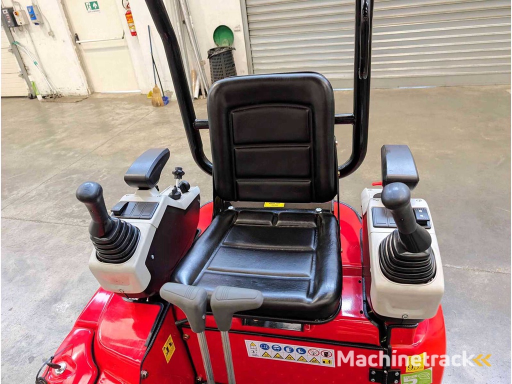 FREUTEK EKN0015 Heavy Duty Diesel Minigraafmachine 8,6 kW