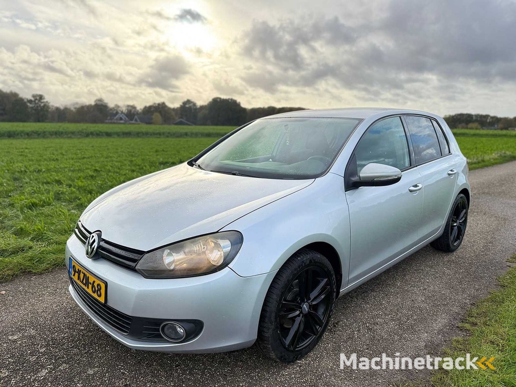Volkswagen - 2009 - Golf - 1.6 Comfortline - 9-KZN-68