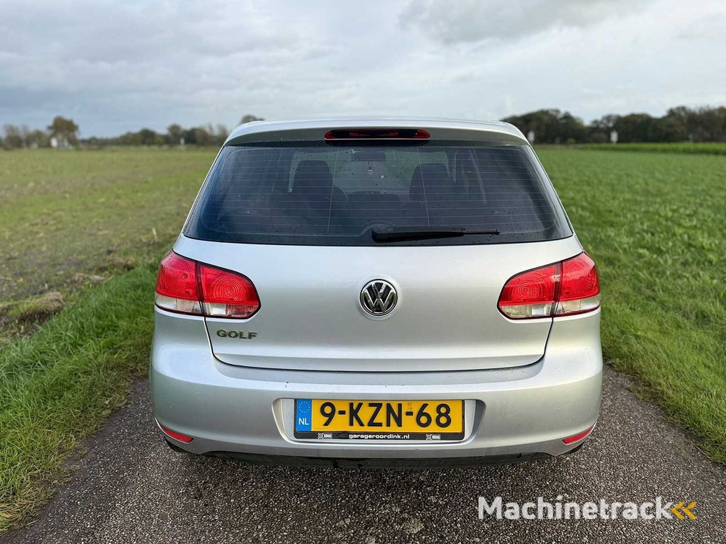 Volkswagen - 2009 - Golf - 1.6 Comfortline - 9-KZN-68