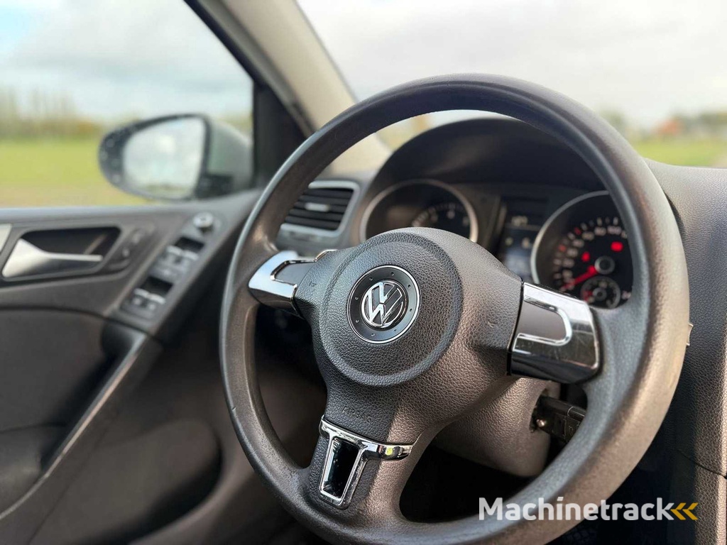 Volkswagen - 2009 - Golf - 1.6 Comfortline - 9-KZN-68