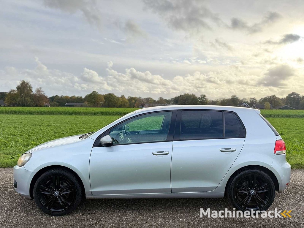 Volkswagen - 2009 - Golf - 1.6 Comfortline - 9-KZN-68