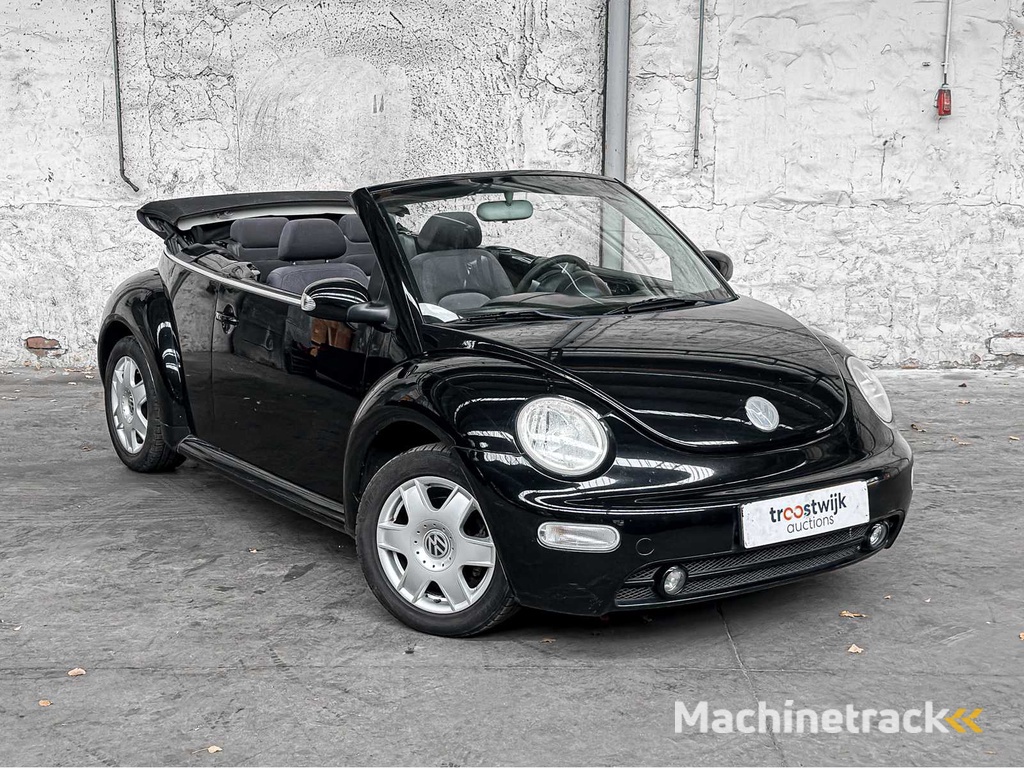Volkswagen New Beetle Cabriolet 1.4 Turin 75PS 2003, TH-271-J